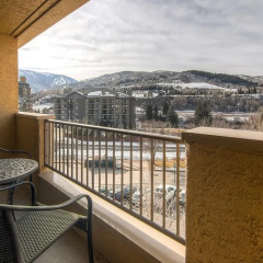 Seasons at Avon, A Vail Resorts Property thumbnail 7
