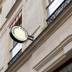 Madame Drouot & Spa - Opéra - Bild 1