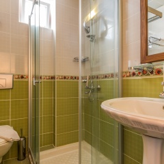 Honeymoon Hotel - Bild 8