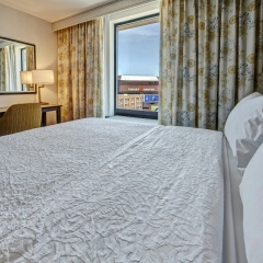 Hampton Inn & Suites Minneapolis / Downtown thumbnail 33