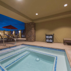 Hampton Inn & Suites Phoenix Tempe thumbnail 20