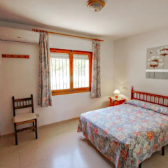 Laura-28A - traditionally furnished detached villa with peaceful surroundings in Calpe thumbnail 2