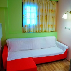 Yiannis Apartments thumbnail 3