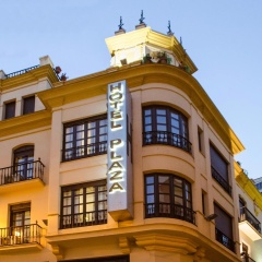 Hotel Plaza - Bild 1