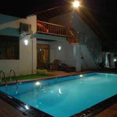 Teak Villa thumbnail 9