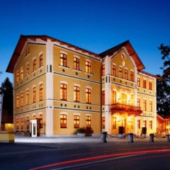 Hotel & Restaurant Waldschloss - Bild 1