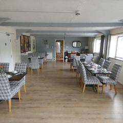 The Riverside Hotel thumbnail 17