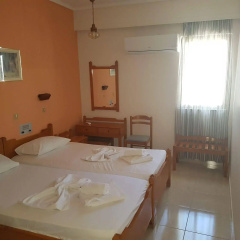 Paradise Hotel thumbnail 7