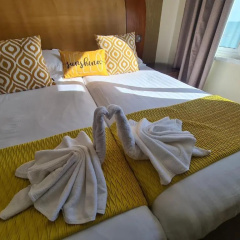 Marina Metro Hotel thumbnail 7