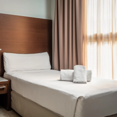 Hotel Madanis Liceo - Bild 3