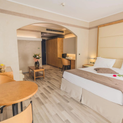 Park Hotel Ai Pini - Bild 3