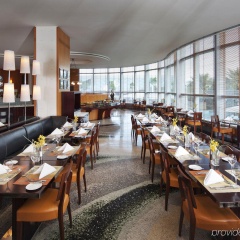 Jumeirah Emirates Towers Dubai - Bild 12