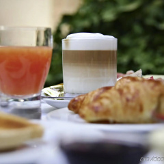 Petit Palace Hotel Tres - Bild 13