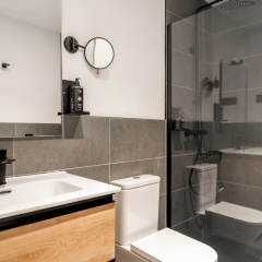 Limehome Malaga Calle Victoria - Bild 9