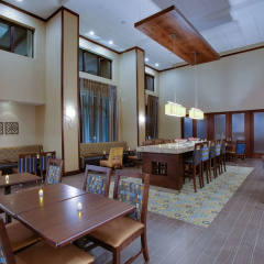 Hampton Inn & Suites Philadelphia/Bensalem thumbnail 25