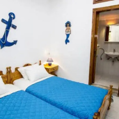 Symi Center thumbnail 22