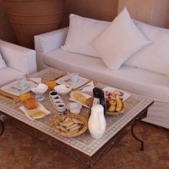 Palais Ambrine - Bild 12