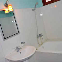 Thampa Tourist Hotel in Vavuniya thumbnail 7