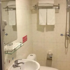 Wudangshan Yinjie Holiday Hotel thumbnail 8