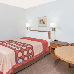Red Carpet Inn & Suites thumbnail 7