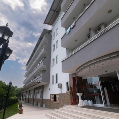 Grand Hotel Derin - All Inclusive - Bild 1