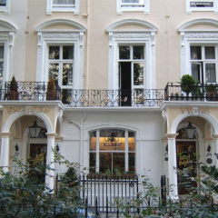 Dolphin Hotel - Bild 1