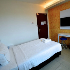 Yew Boutique Hotel thumbnail 7