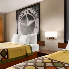 Super 8 by Wyndham Universal City thumbnail 4