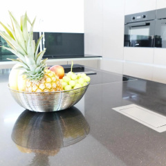 Großes Apartment im Zentrum von Dresden, 2 Schlafzimmer, 2 Bäder, Balkon - Bild 10