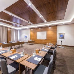 Radisson Blu Hotel, Dubai Waterfront - Bild 23
