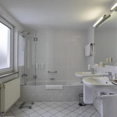 H+ Hotel Darmstadt - Bild 8