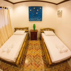 The Rose Pike at Boracay thumbnail 28
