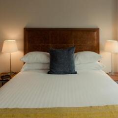 Отель PREMIER SUITES PLUS Glasgow Bath Street Великобритания, Глазго - отзывы, цены и фото номеров - забронировать отель PREMIER SUITES PLUS Glasgow Bath Street онлайн комната для гостей фото 5