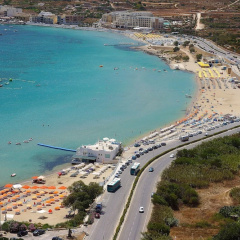 Seashells 2 bedroom Apartment with sunny terrace with stunning panoramic sea views by Getaways Malta thumbnail 10