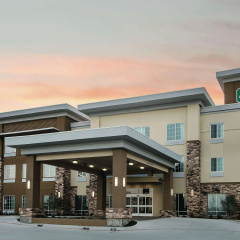 La Quinta Inn & Suites by Wyndham Fort Worth West - I-30