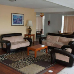 Super Inn And Suites thumbnail 6