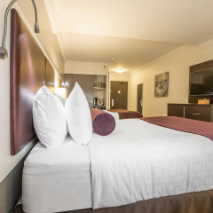 The Saint James Hotel, an Ascend Collection Hotel thumbnail 3