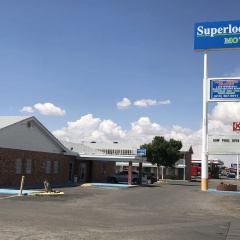 SuperLodge Motel thumbnail 1