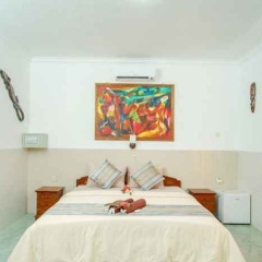 Warna Beach Hotel - Bild 5