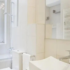 Luxury Design Apartment with Spree View thumbnail 6