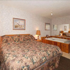 The Pinewood Lodge thumbnail 5