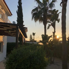 Yolanda Holiday Villa thumbnail 4