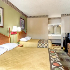 Red Carpet Inn & Suites thumbnail 16
