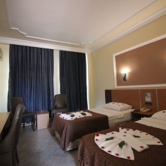 Sun Fire Beach Hotel - Bild 2