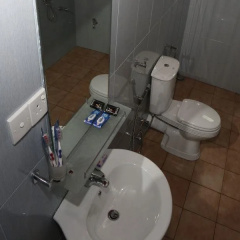 Tharusha White House Hotel thumbnail 6