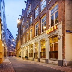 Hotel V Nesplein - Bild 1