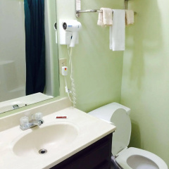 Super Inn and Suites thumbnail 10