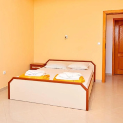 Guest House Nadin thumbnail 3