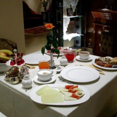Pesaro Palace - Bild 11
