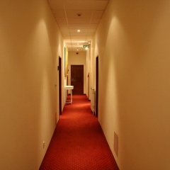 Urban Rooms Rathaus - Self Check-In - Bild 9